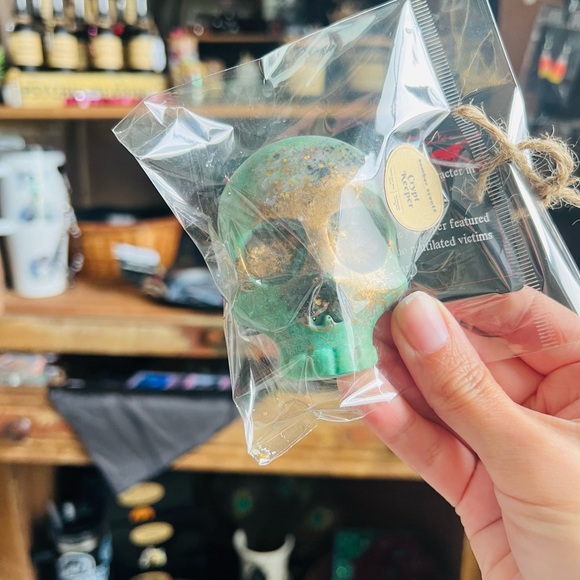 🔪🩸 Halloween horror spooky for Halloween handmade drip candle - Picture 14 of 17